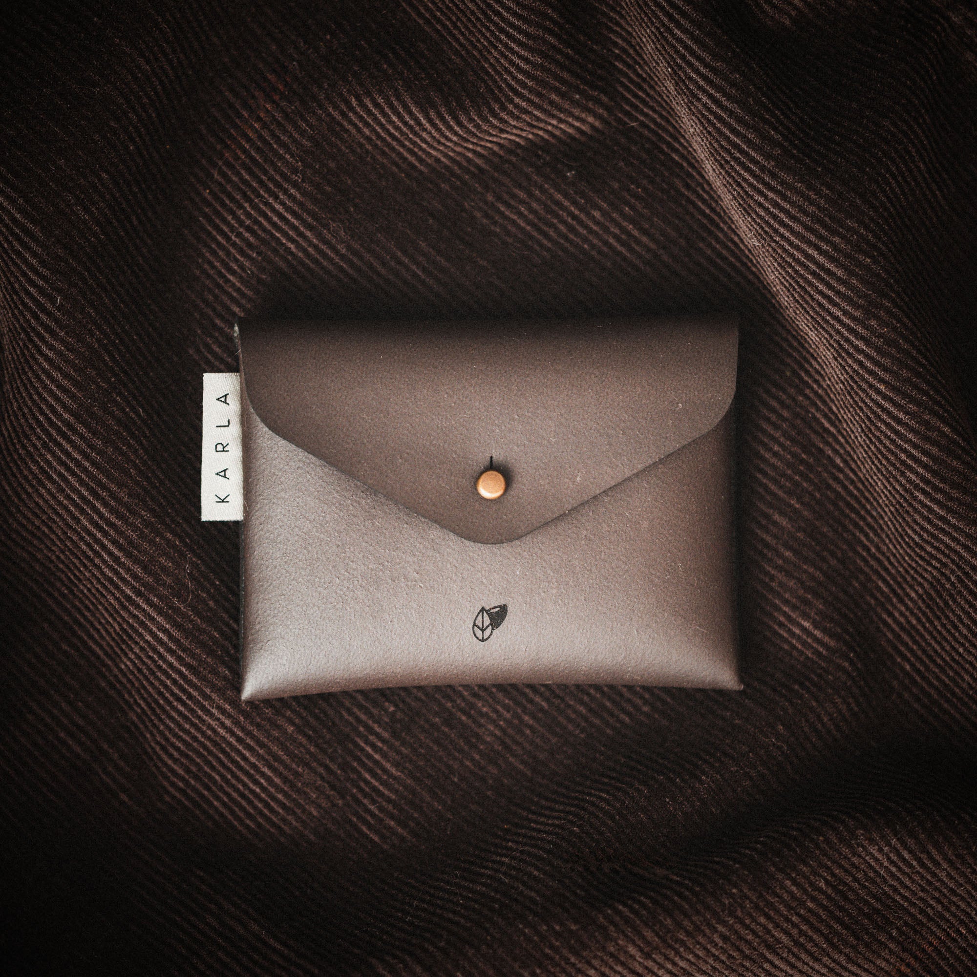 wallet_betti-chocolate-karla_02